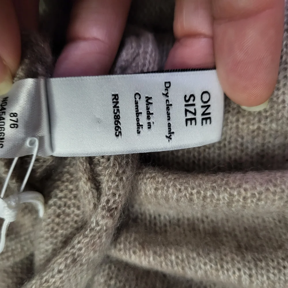 Nwt Nordstrom Taupe‎ Cashmere Scarf